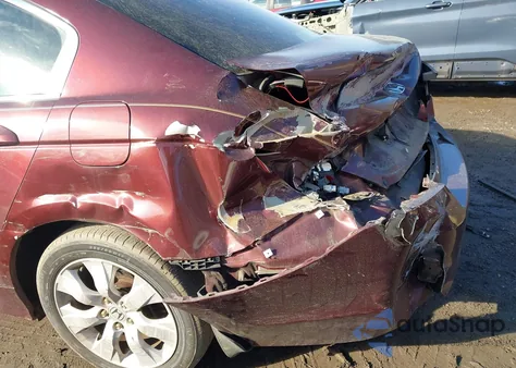 2008 Honda Accord 2.4 Ex-L z USA, uszkodzony, nr VIN 1HGCP26838A068446